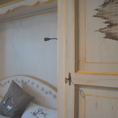 Les Petits Mélèzes