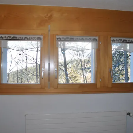 Bed and breakfast Les Petits Mélèzes Crans-Montana