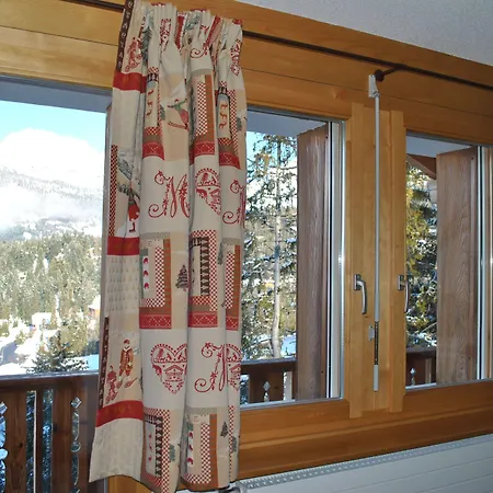 Bed & Breakfast Les Petits Mélèzes 4*