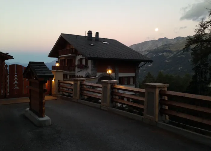 Les Petits Melezes 4*