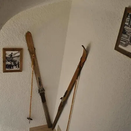 Les Petits Melezes Bed and Breakfast